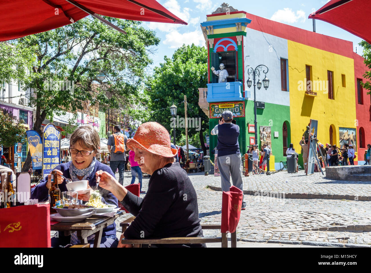 Buenos Aires Argentina,Caminito Barrio de la Boca,street museum,immigrant neighborhood,brightly painted buildings,sidewalk cafe,alfresco dining,restau Stock Photo