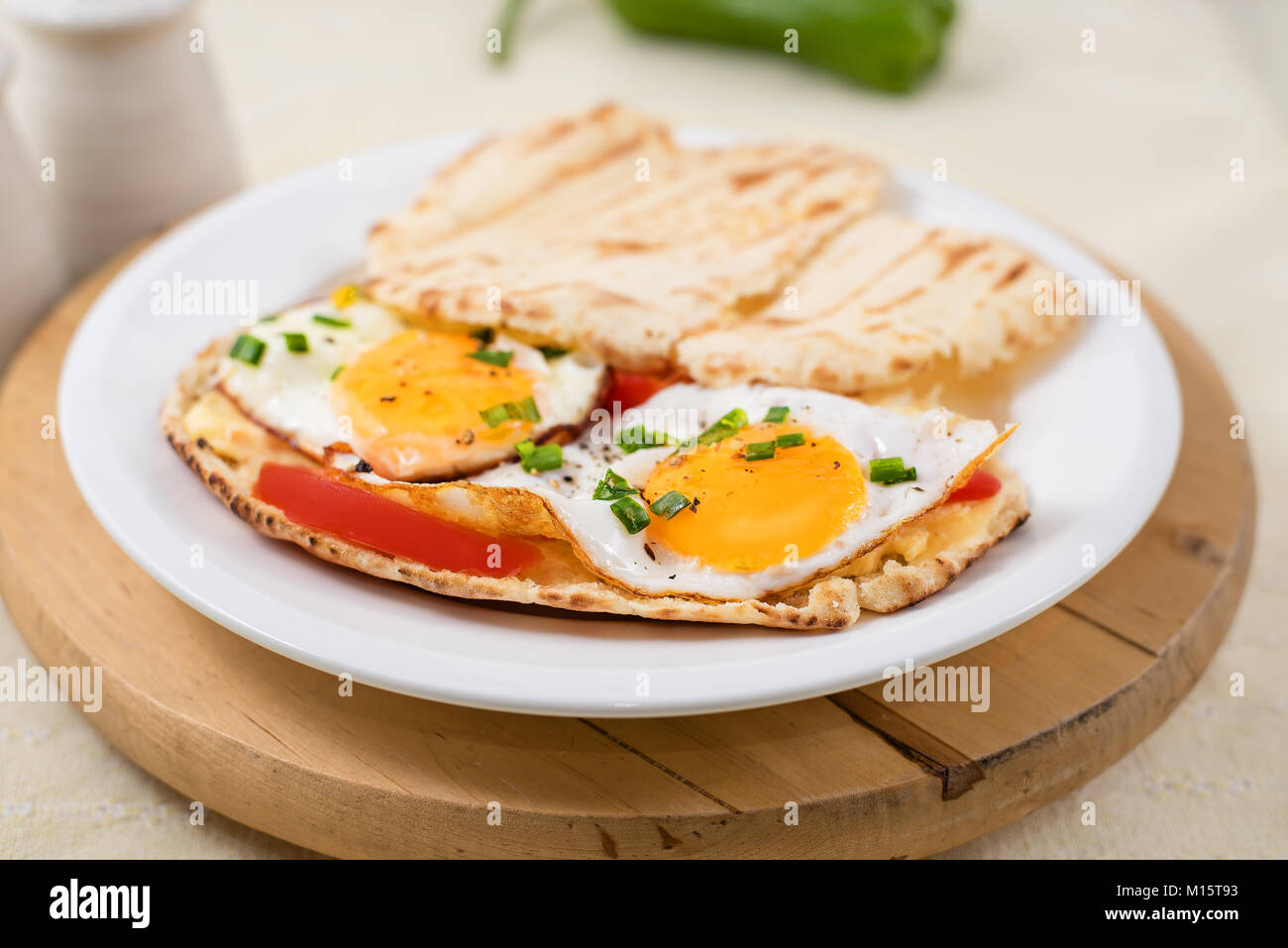 Sunny side up egg hires stock photography and images Alamy