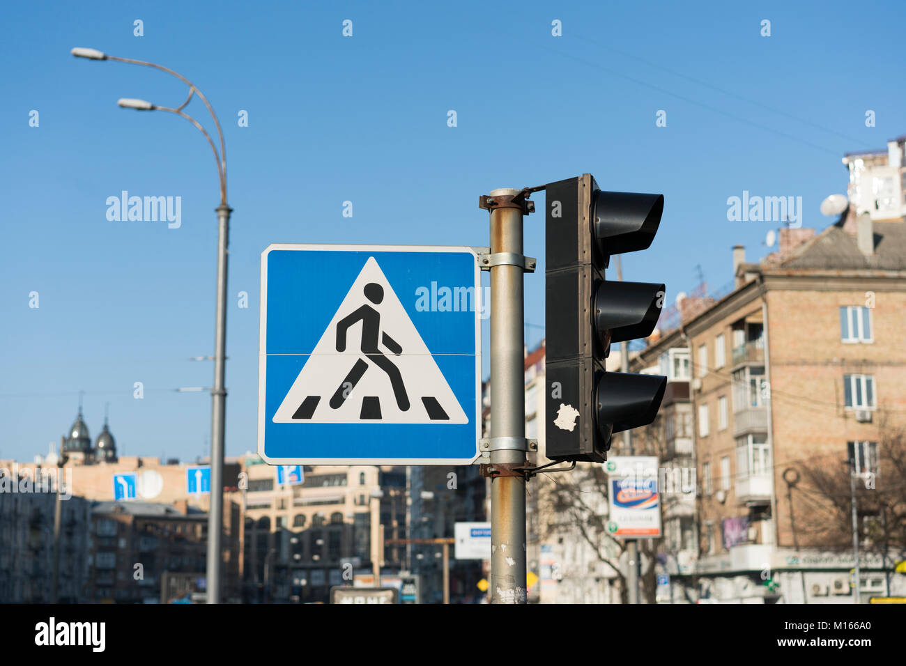 traffic light and pedestrian crossing sign Stock Photo - Alamy