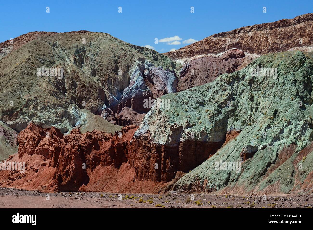 Rock formations in different colours, Rainbow Valley, Valle Arcoiris, Región de Antofagasta, Chile Stock Photo