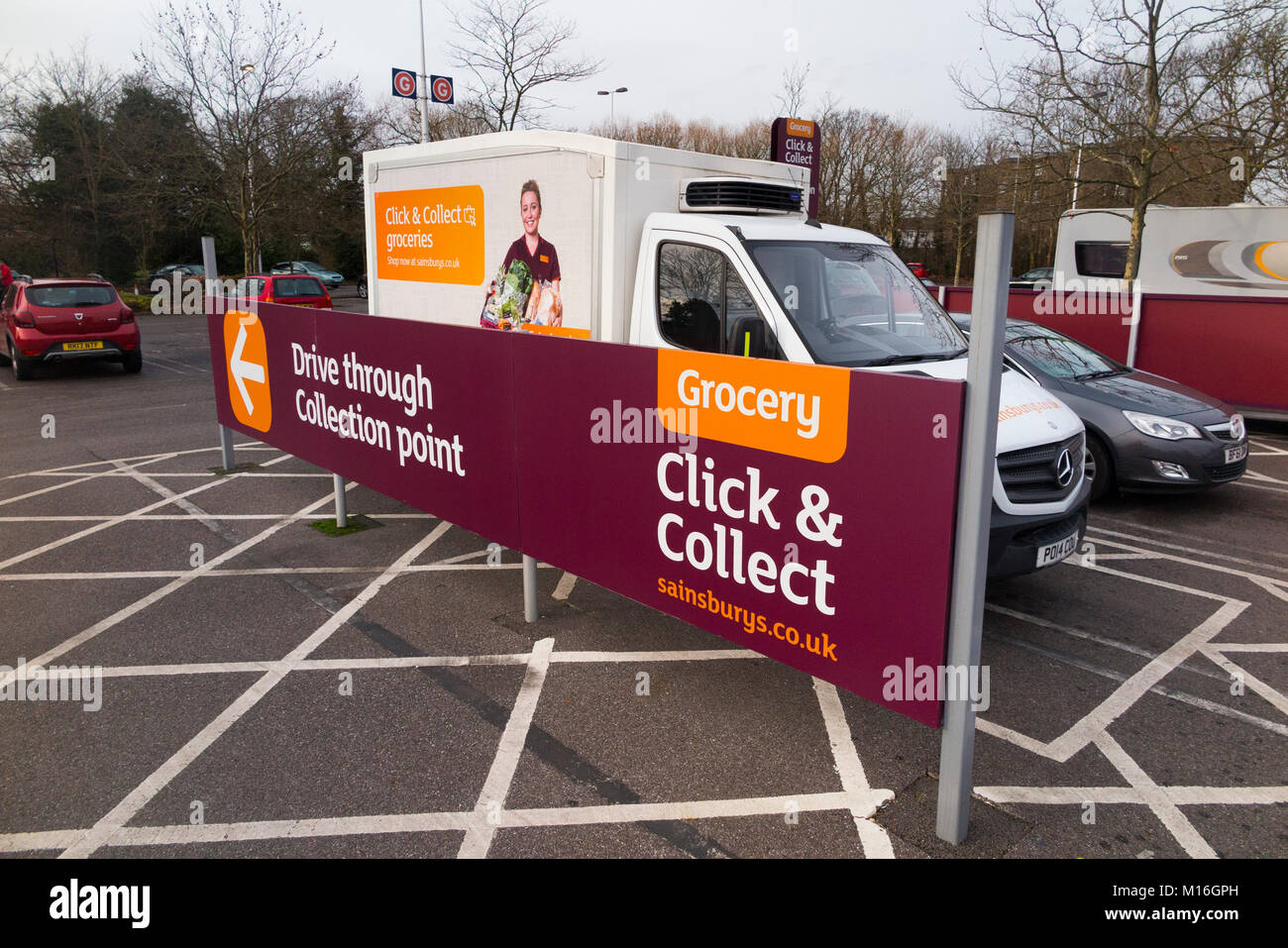 Click and collect sainsburys hires stock photography and images Alamy