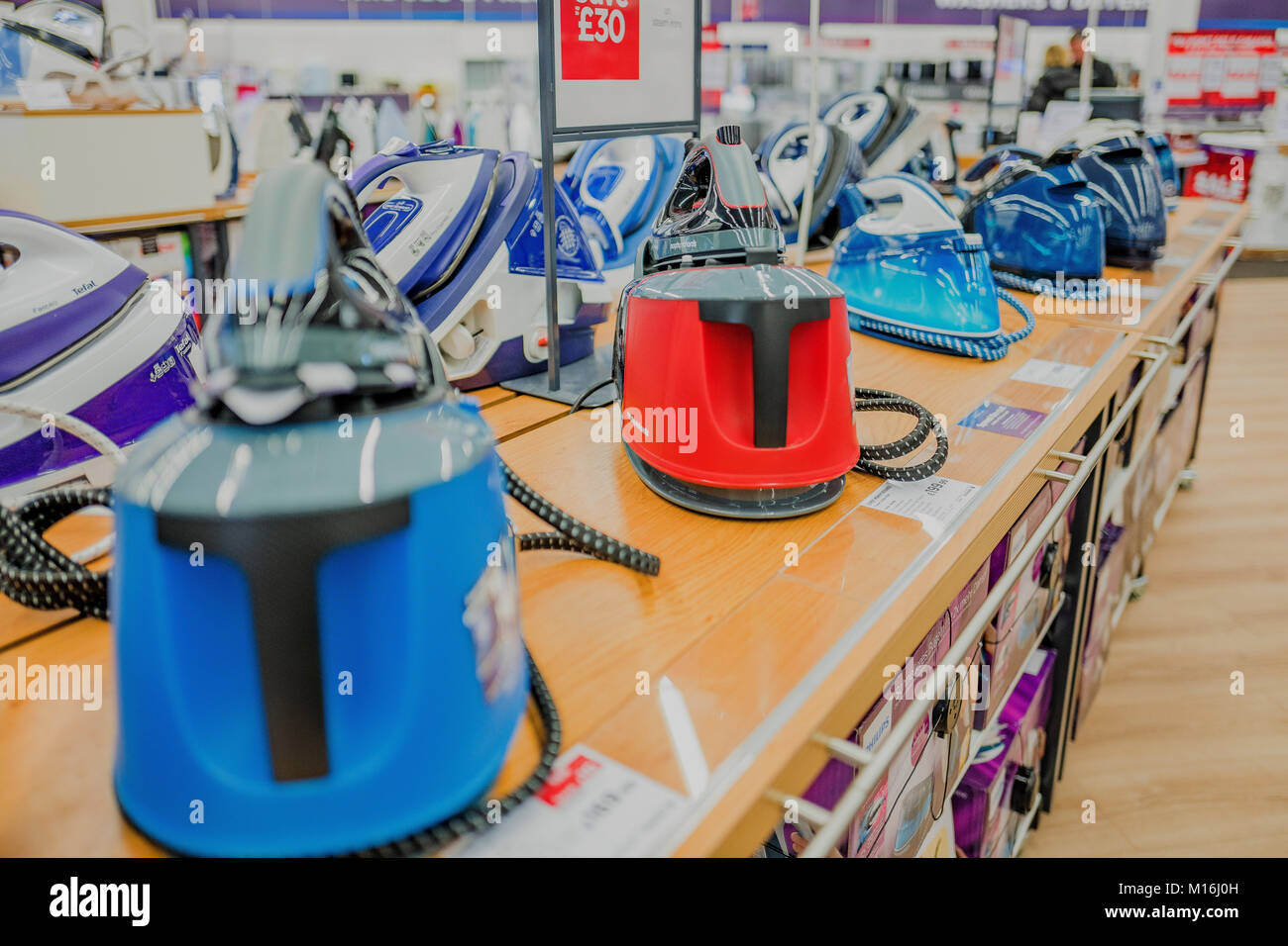 Currys pc world steam irons best sale