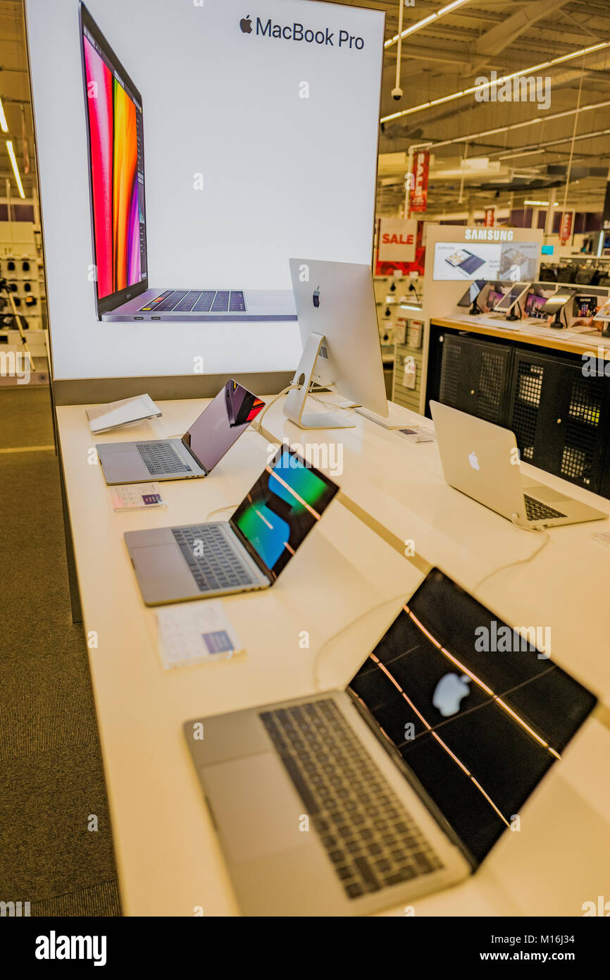 Curry computer sale sales