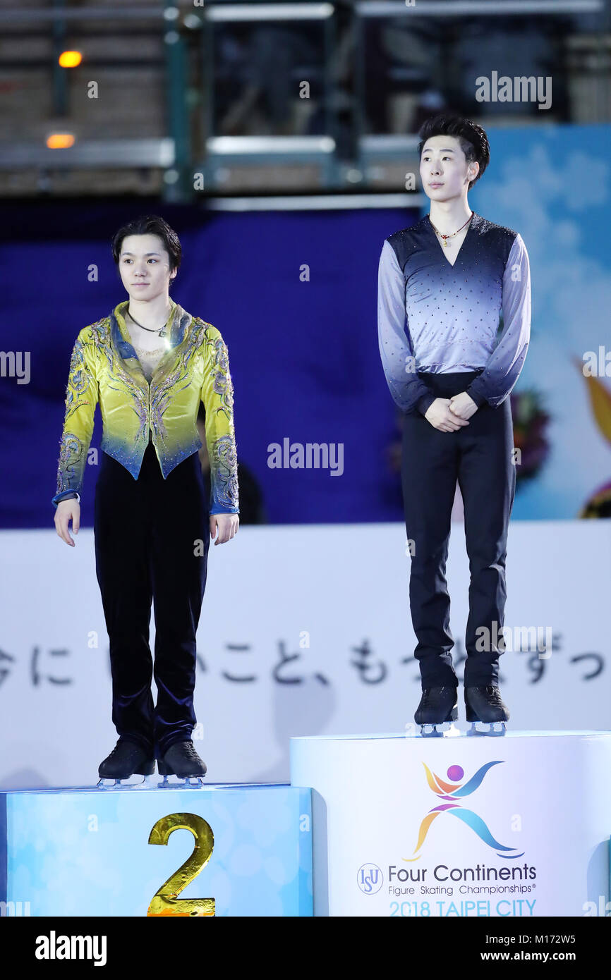 Taipei, Taiwan. 27th Jan, 2018. (L-R) Shoma Uno (JPN), Jin Boyang (CHN)  Figure Skating : ISU Four Continents Figure Skating Championships 2018  Men's Award ceremony at Taipei Arena in Taipei, Taiwan .