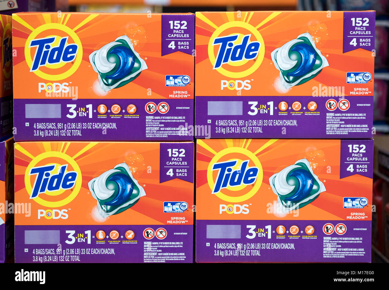 Large boxes of Tide detergent pods for sale at Costco in Boca Raton, Florida Stock Photo