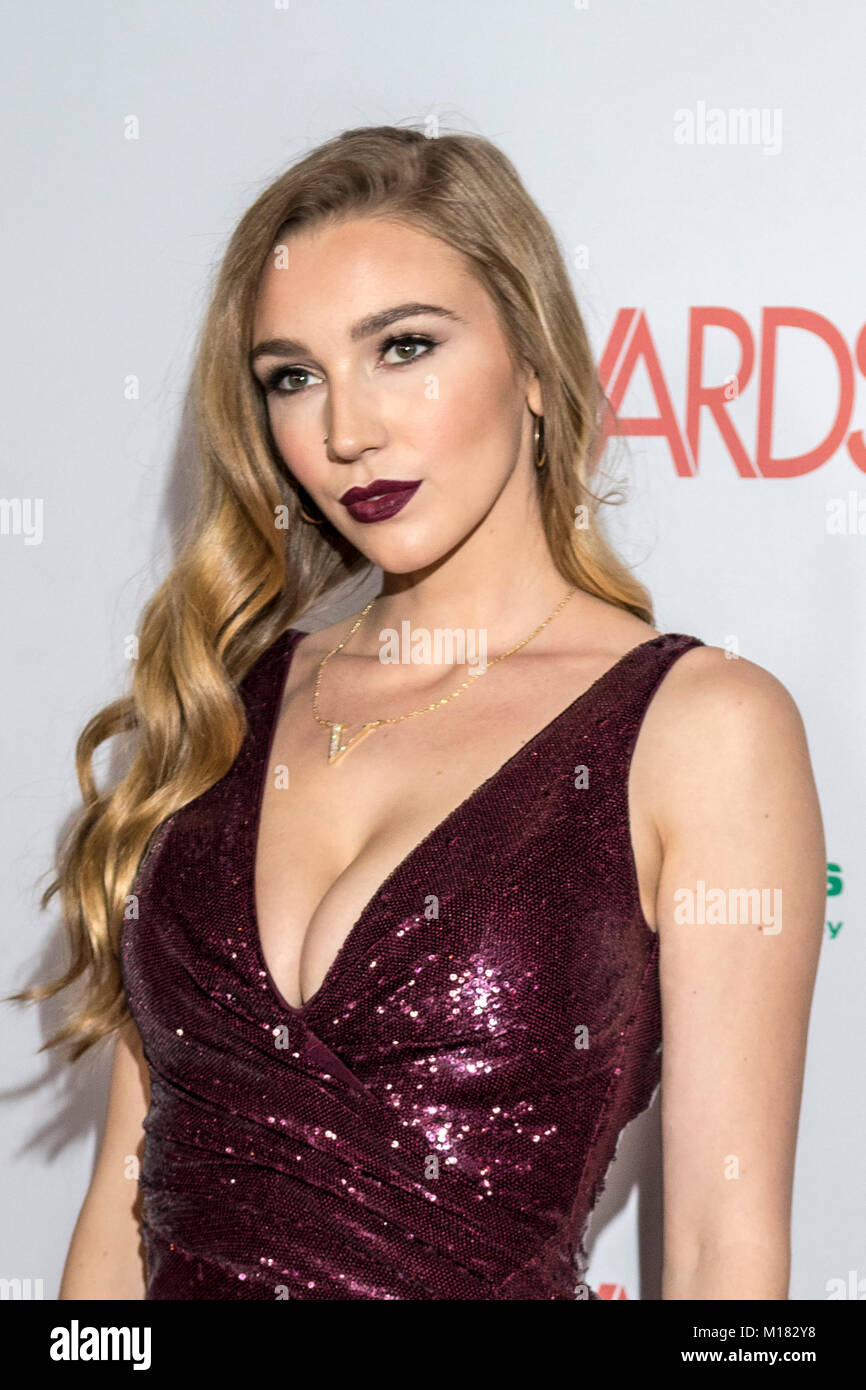 Las Vegas, NV, USA. 27th Jan, 2018. Kendra Sutherland at the AVN Awards