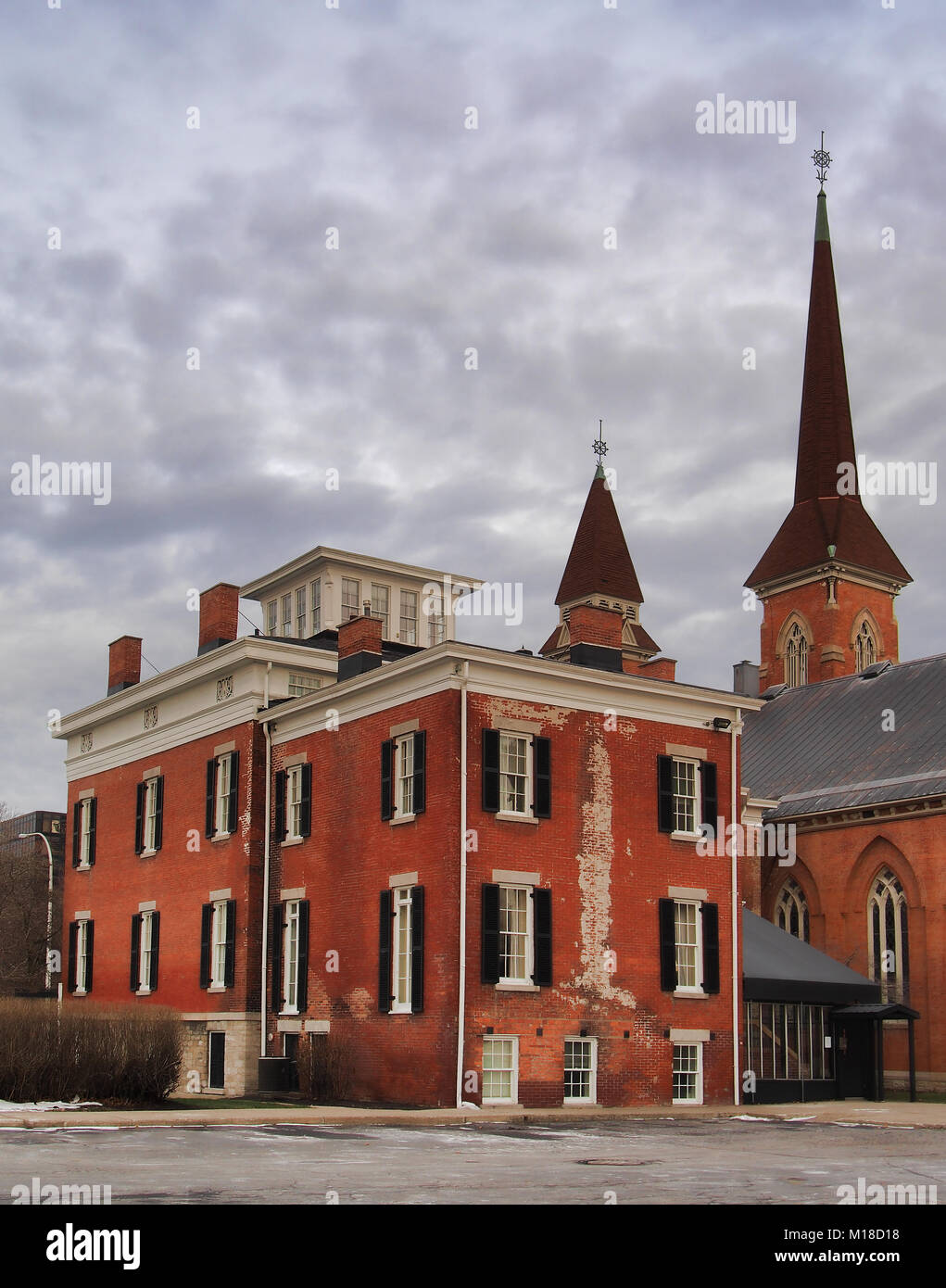 Syracuse, New York, USA. January 27, 2018. The back of the historic Hamilton White House and Park Central Presbyterian Church on the corner of Townsen Stock Photo