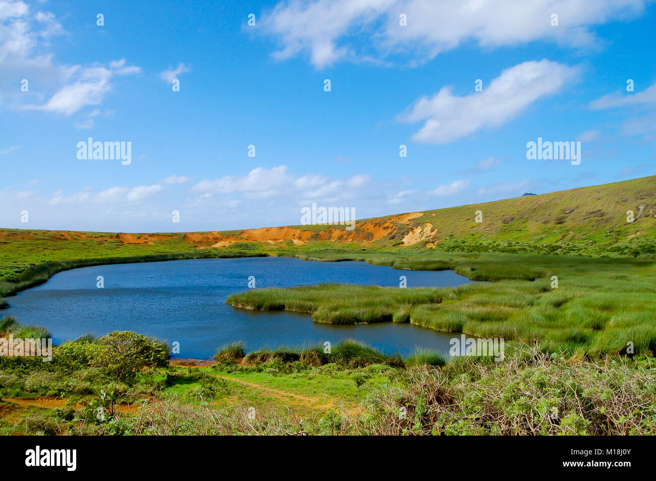Lake Raku Rano raraku crater hi-res stock photography and images - Alamy