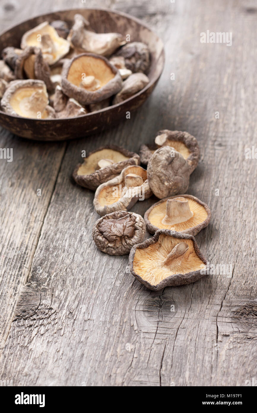 Dried shiitake mushrooms hires stock photography and images Alamy