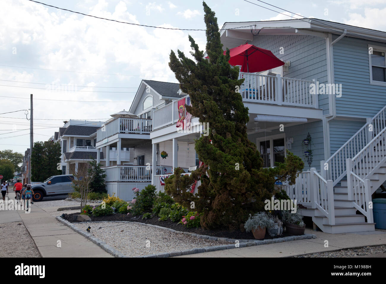 Stone Harbor Street with Houses in NJ, USA Stock Photo Alamy