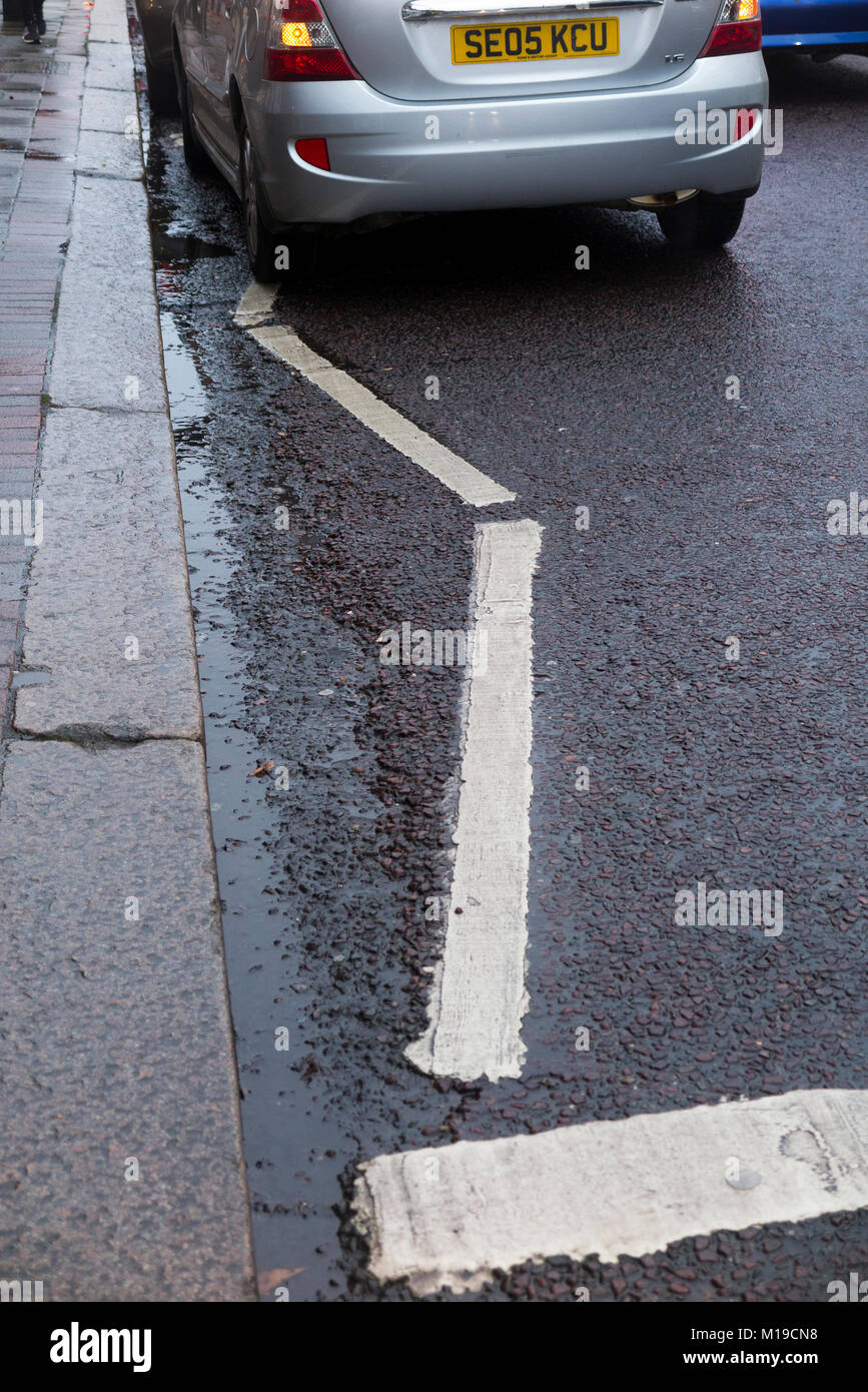 Zebra crossing zig zag white hires stock photography and images Alamy