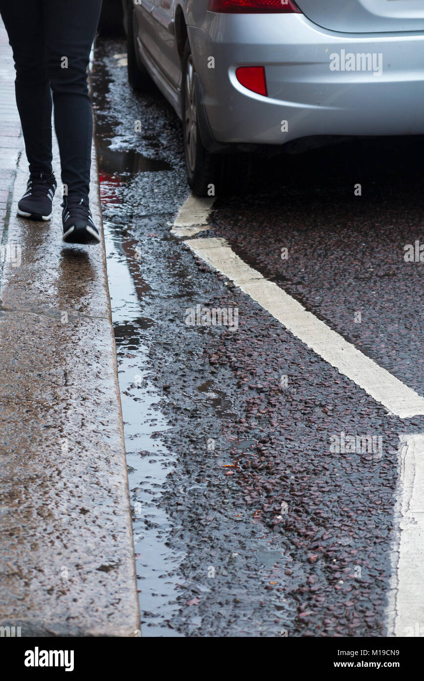 Zebra crossing zig zag white hires stock photography and images Alamy