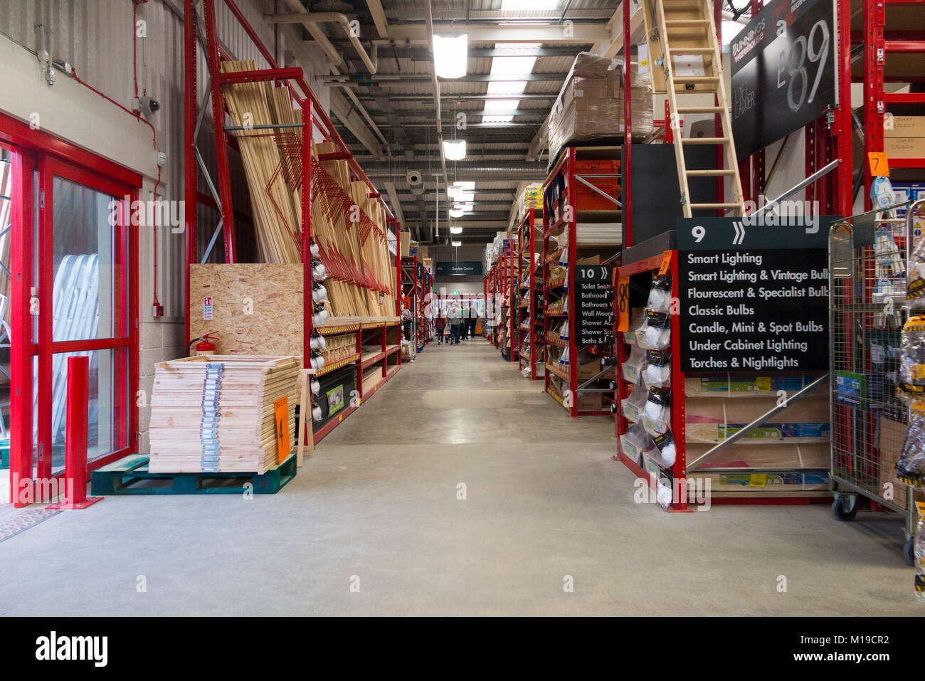 General interior view inside a new UK Bunnings Warehouse DIY super store and trade / domestic home improvement shop / retailer. UK. (94) Stock Photo