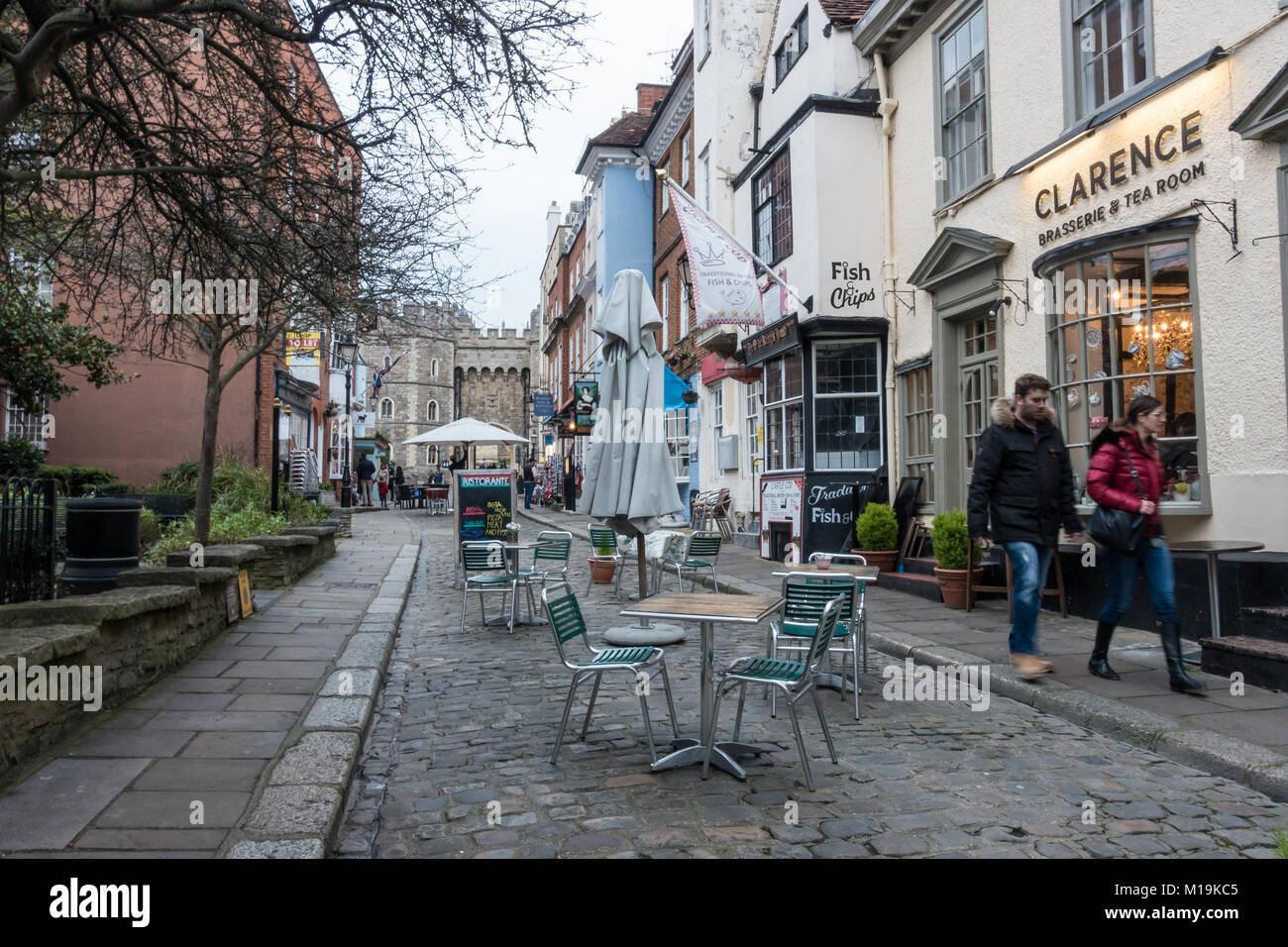 Windsor Castle Street View A View Down Church Street In Windsor. Windsor Castle Can Be Seen In The  Background Stock Photo - Alamy