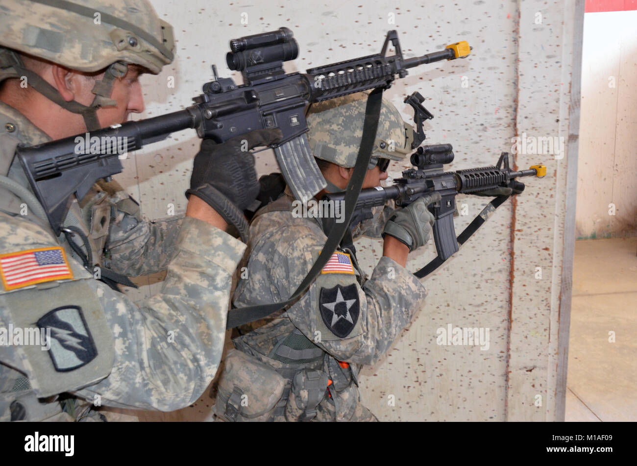 1 184th Infantry Regiment High Resolution Stock Photography and Images ...