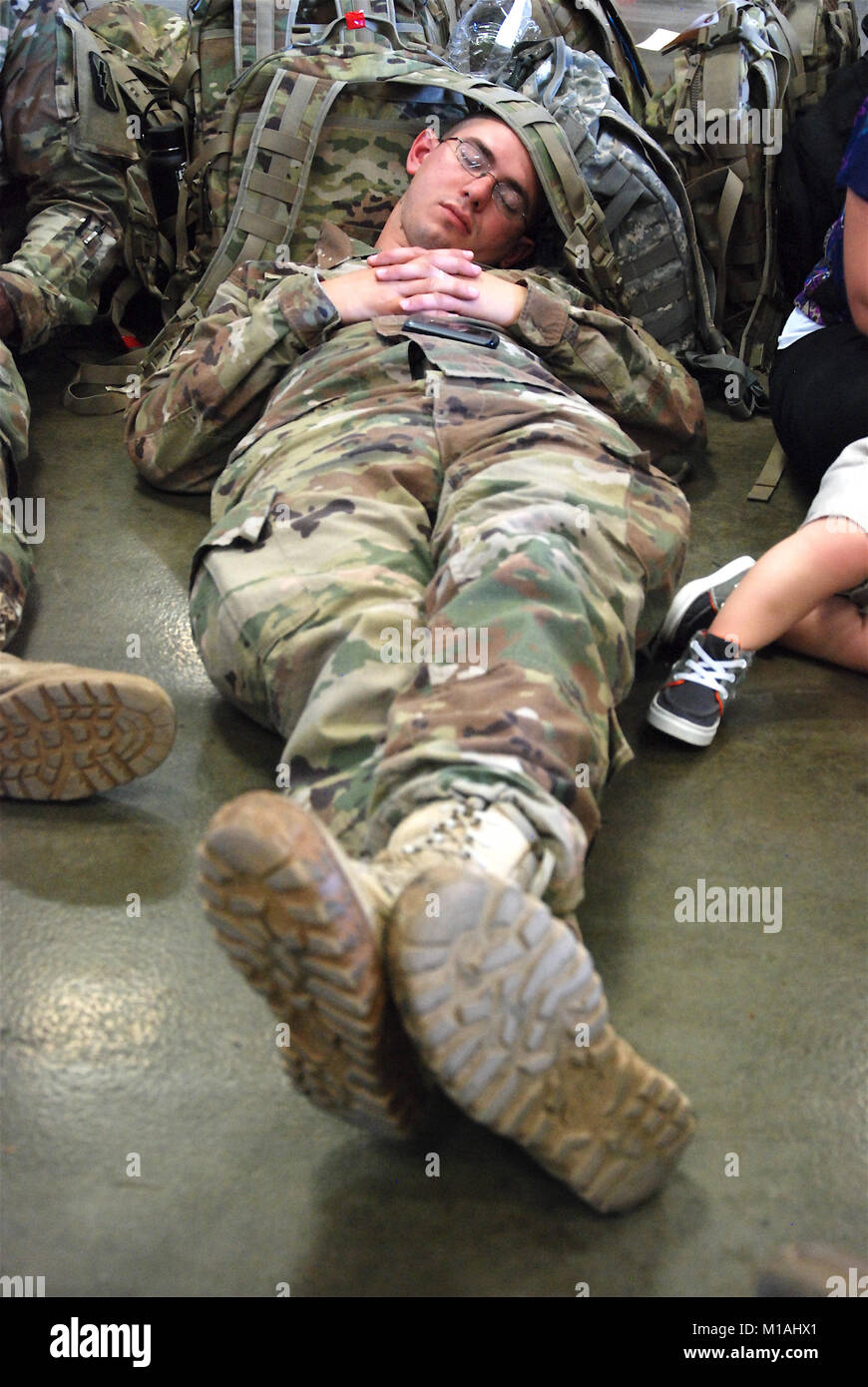 About 300 soldiers of the Cal Guard's 1-184th Infantry Battalion ...