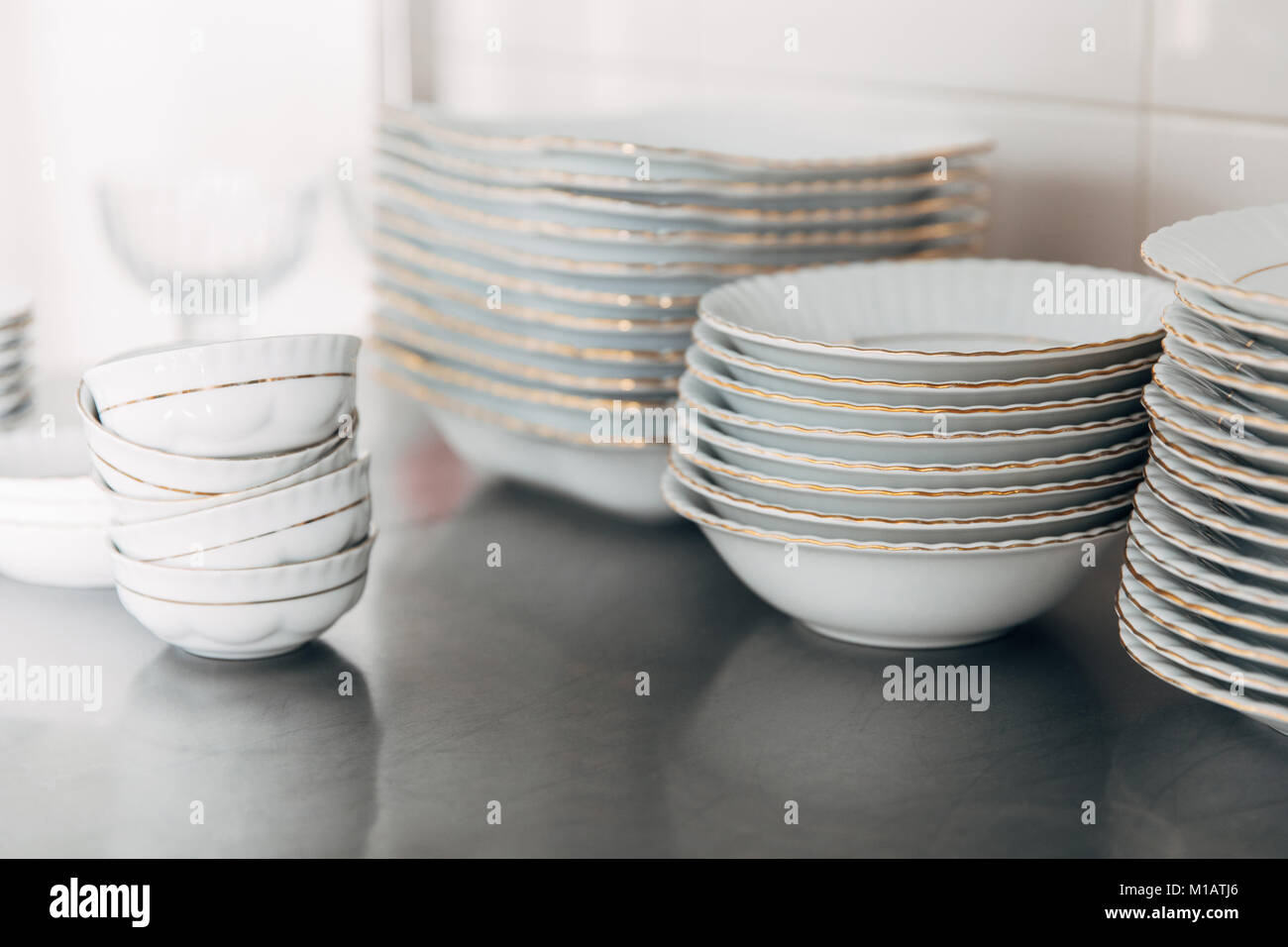 Restaurant culinary hi-res stock photography and images - Alamy