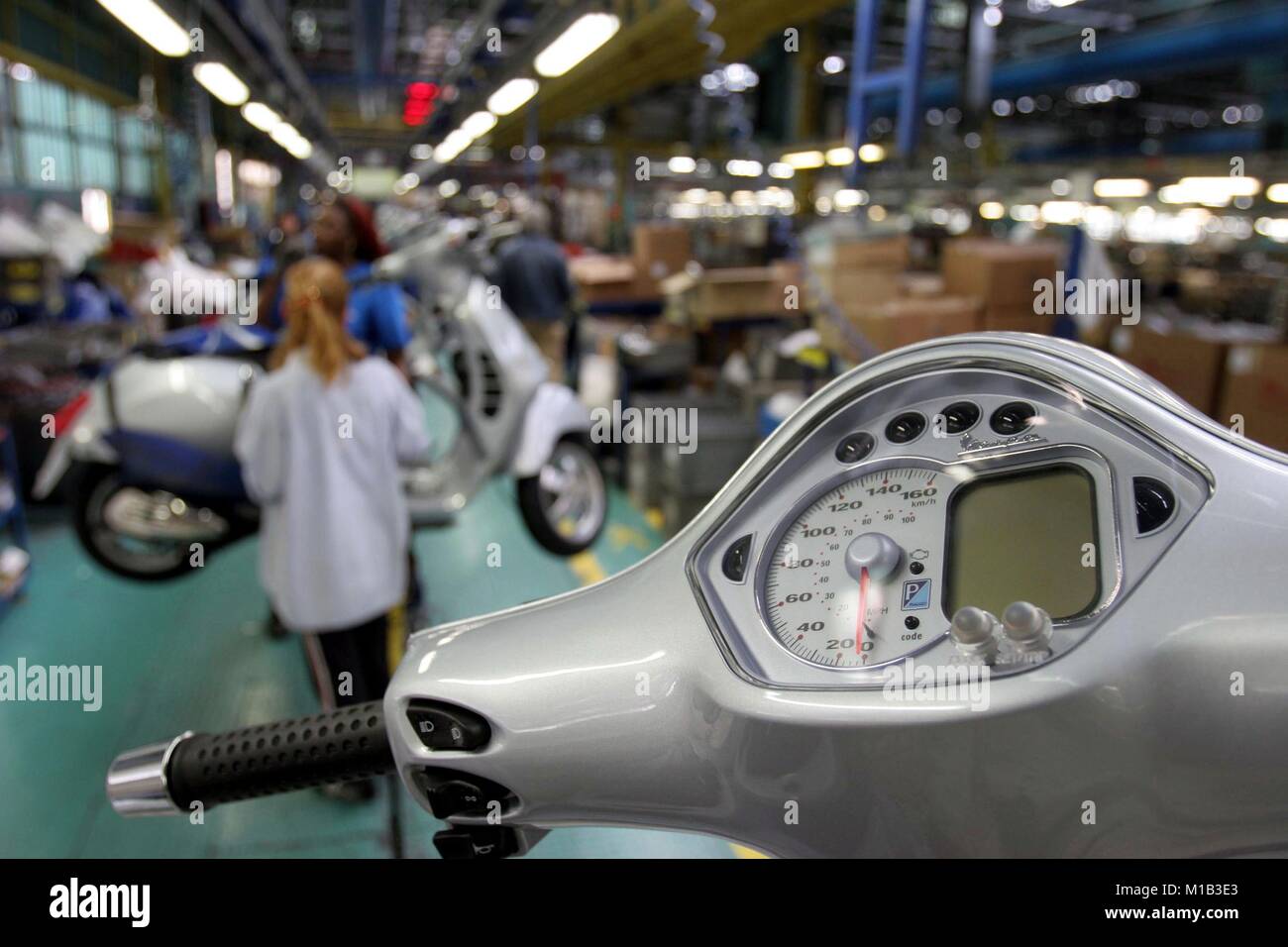 Piaggio Factory, production of motorcycles and scooters, Pontedera, Pisa, Italy    Credit © Riccardo Squillantini/Sintesi/Alamy Stock Photo Stock Photo