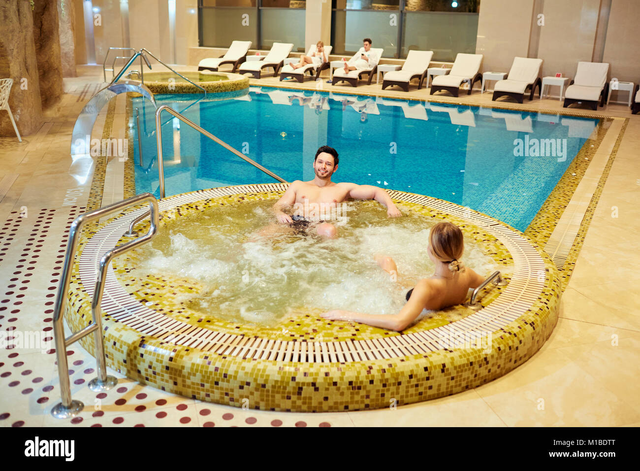 Jacuzzi couple hires stock photography and images Alamy