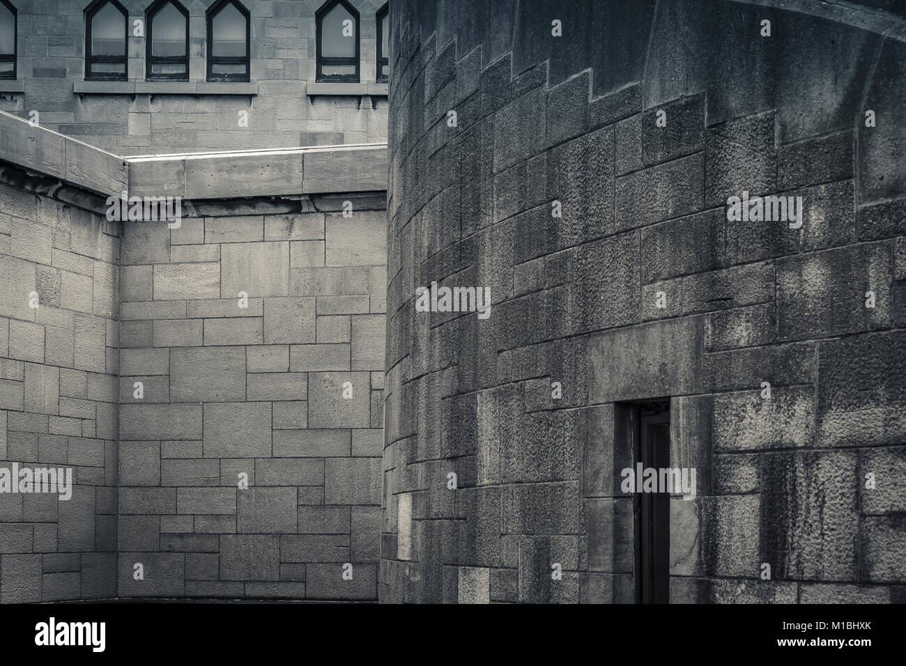 Montreal quebec monochrome hires stock photography and images Alamy