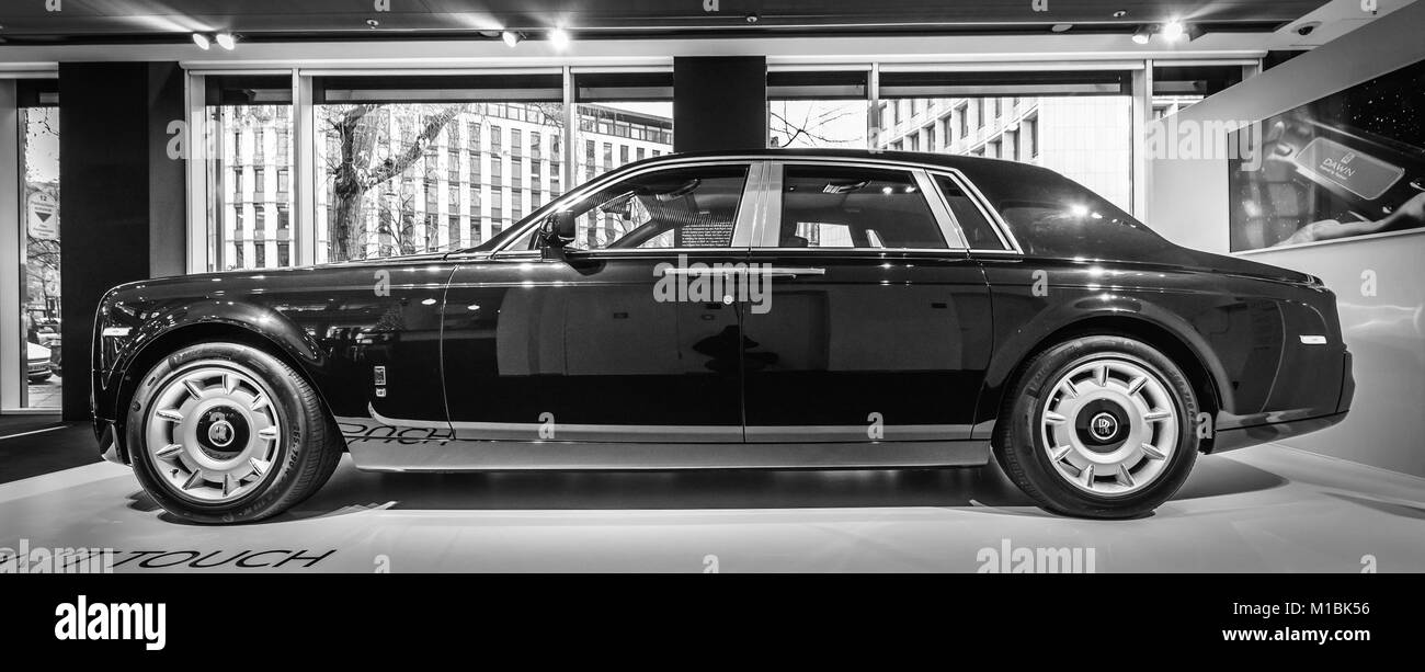 Rent an Rolls Royce Dawn in Berlin DRIVAR Exotic Sports Car Rental