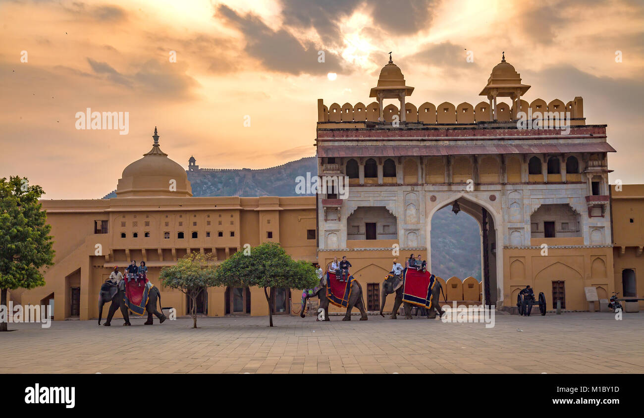 Amer fort sunrise hi-res stock photography and images - Alamy