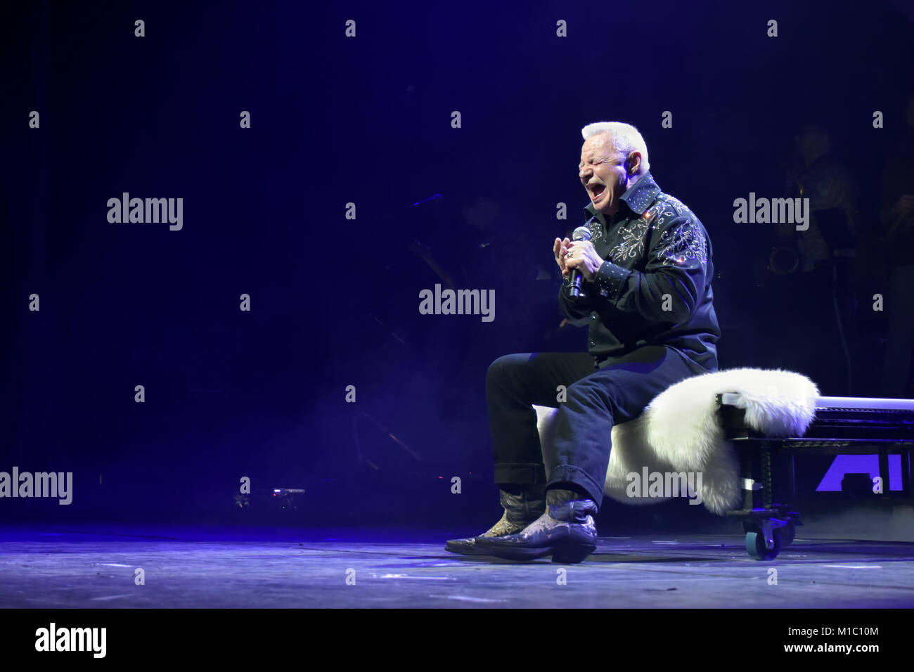 Jerry Williams at his last concert ever at Vintergalan in Saab Arena in  Linköping Sweden 2017 Stock Photo - Alamy