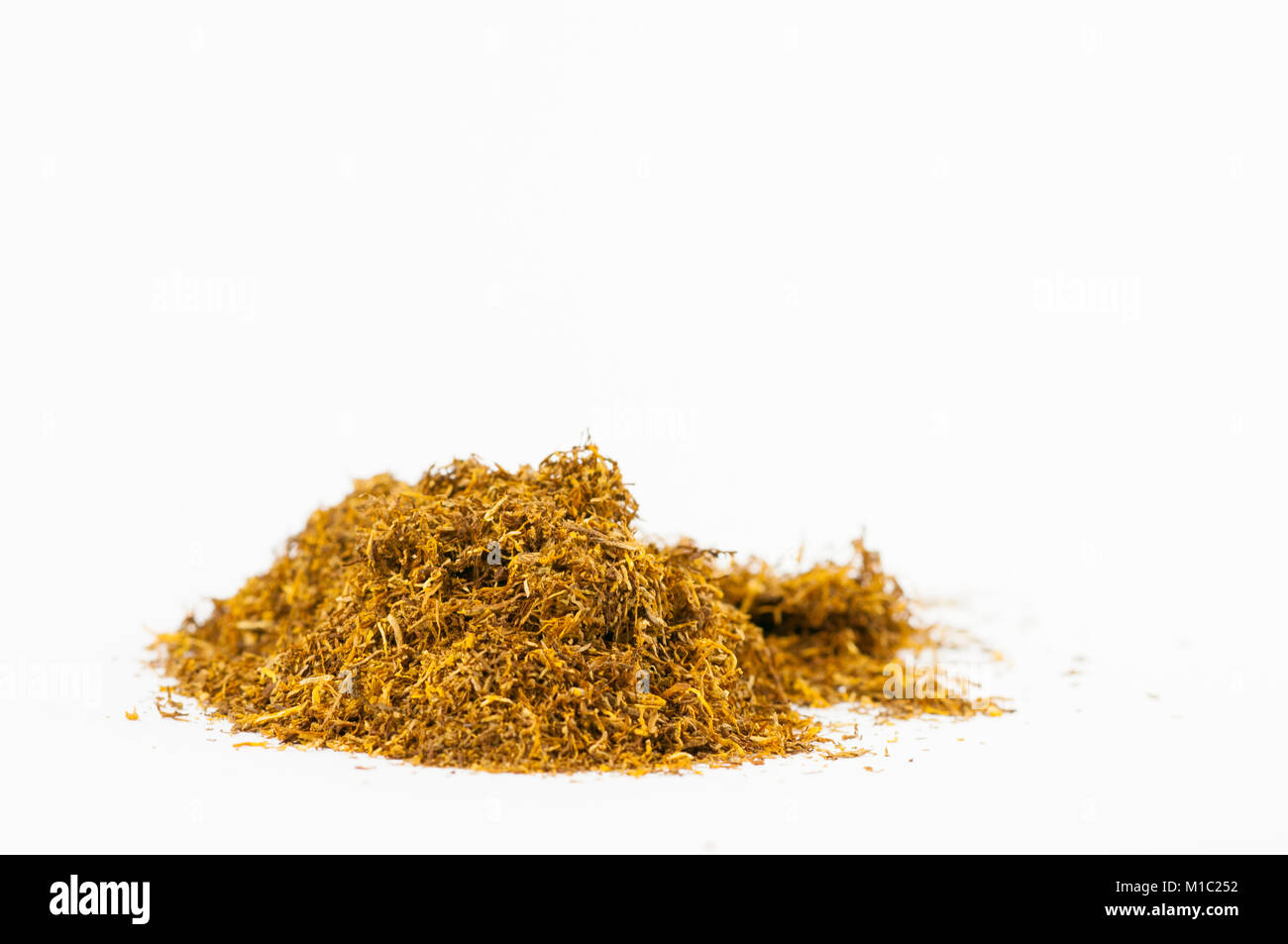 Pile of fine cut tobacco Stock Photo Alamy