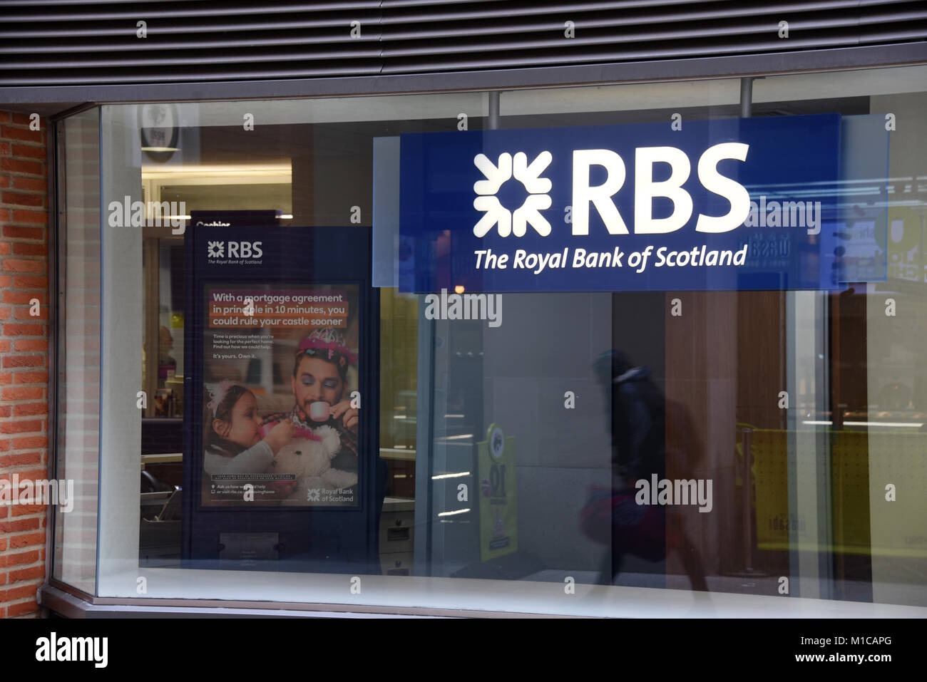 London, UK. 20th Aug, 2017. Exterior of the Royal Bank of Scotland (RBS) in London, England, 20 August 2017. - NO WIRE SERVICE - Credit: Waltraud Grubitzsch/dpa-Zentralbild/dpa/Alamy Live News Stock Photo