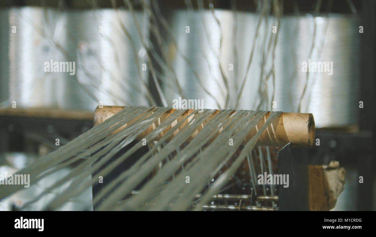 Producing fiberglass rods manufacture of composite reinforcement