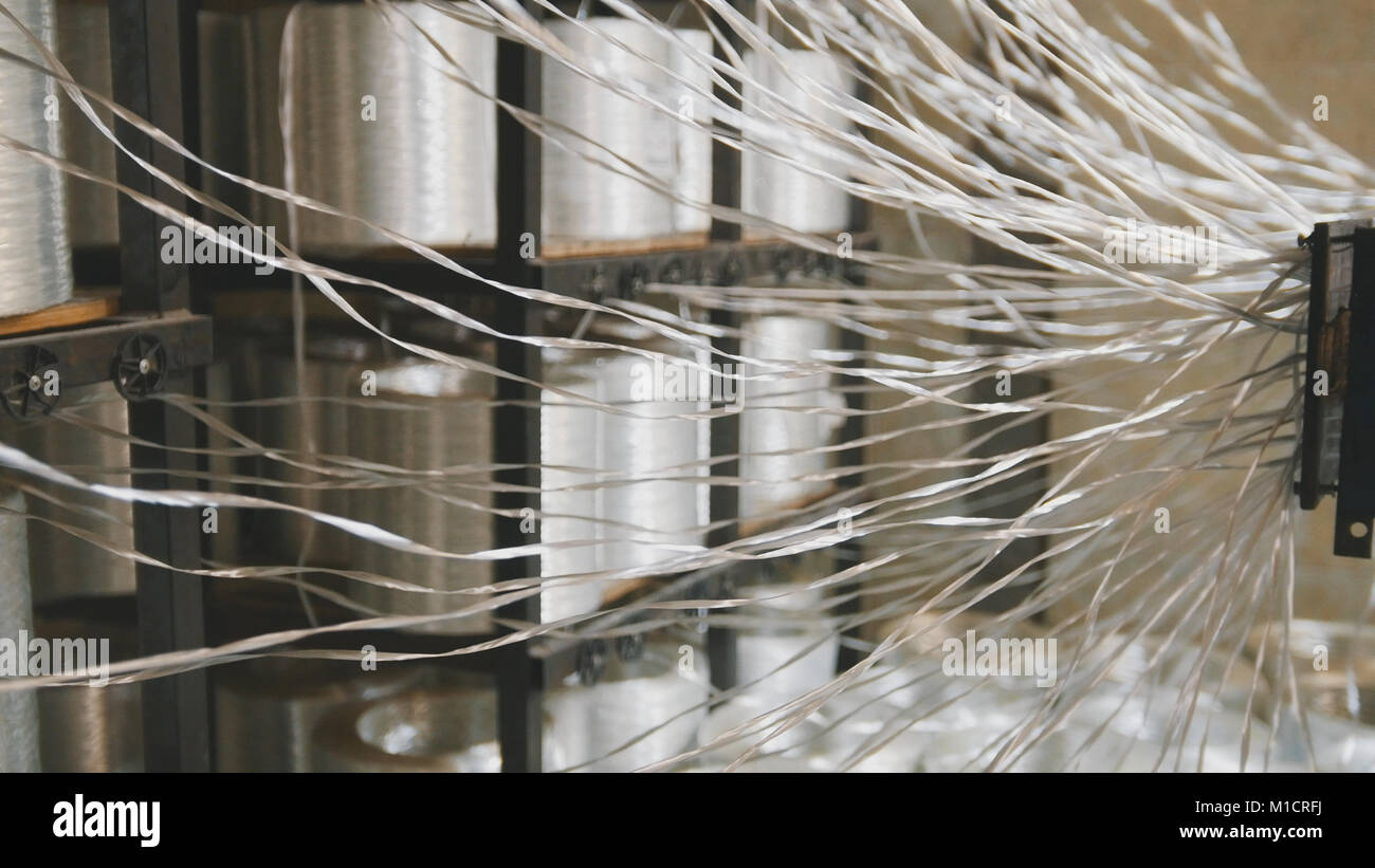 Producing fiberglass rods manufacture of composite reinforcement