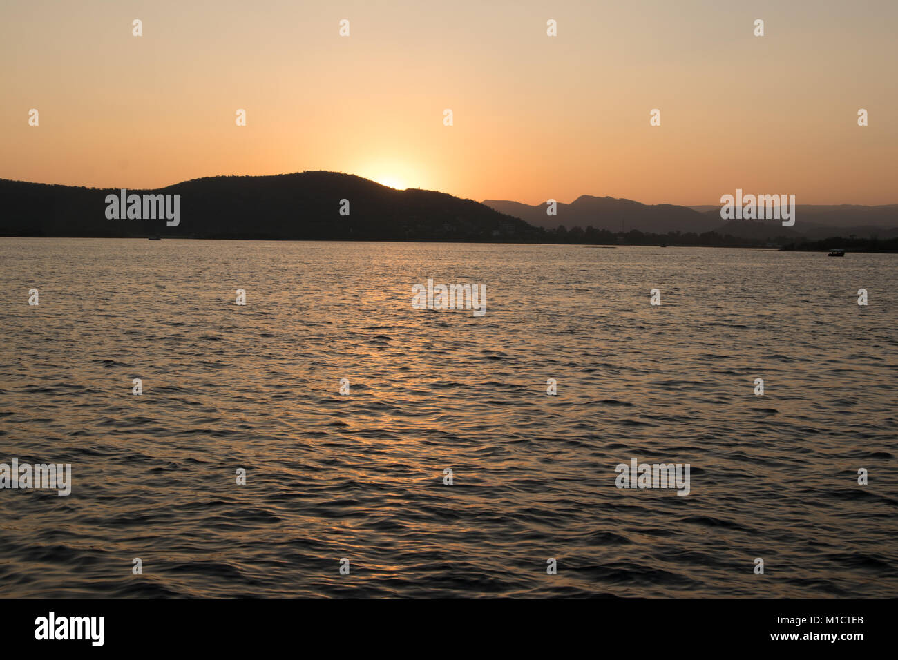 Sunset over Lake Pichola, Udaipur, Rajasthan Stock Photo