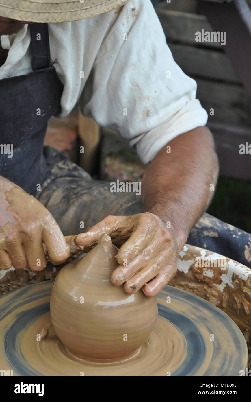 Potter at work Stock Photo Alamy