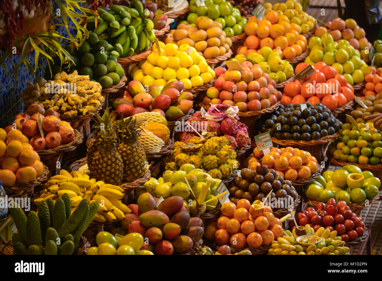 'Mercado dos Lavra Dores fruits, Market Hall', Funchal, Madeira, Portugal, Fruechte, Markthalle ´Mercado dos Lavradores´ Stock Photo