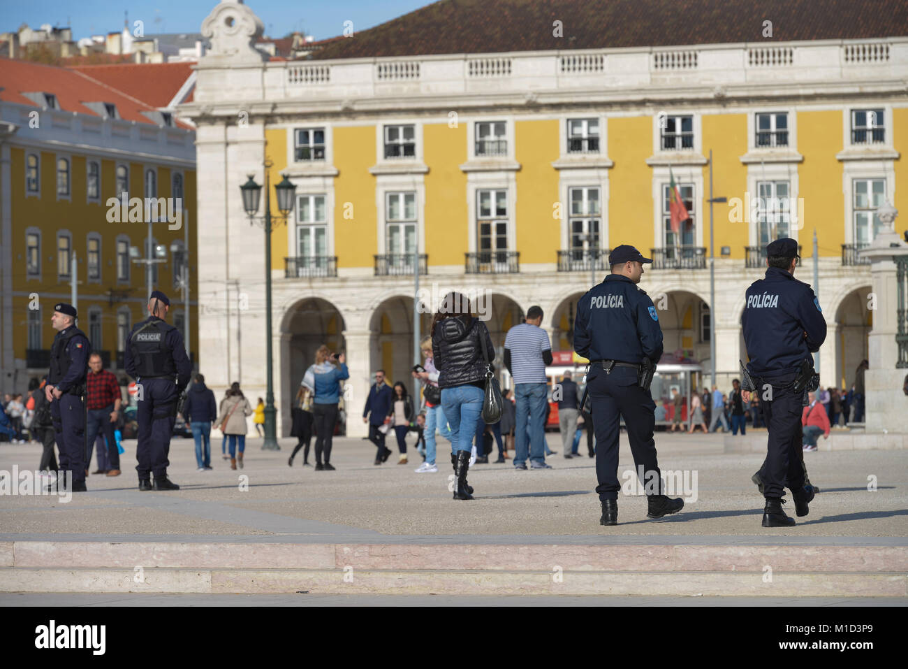 The police, the Praca do Comercio, Lisbon, Portugal, Polizei, Praca do Comercio, Lissabon Stock Photo