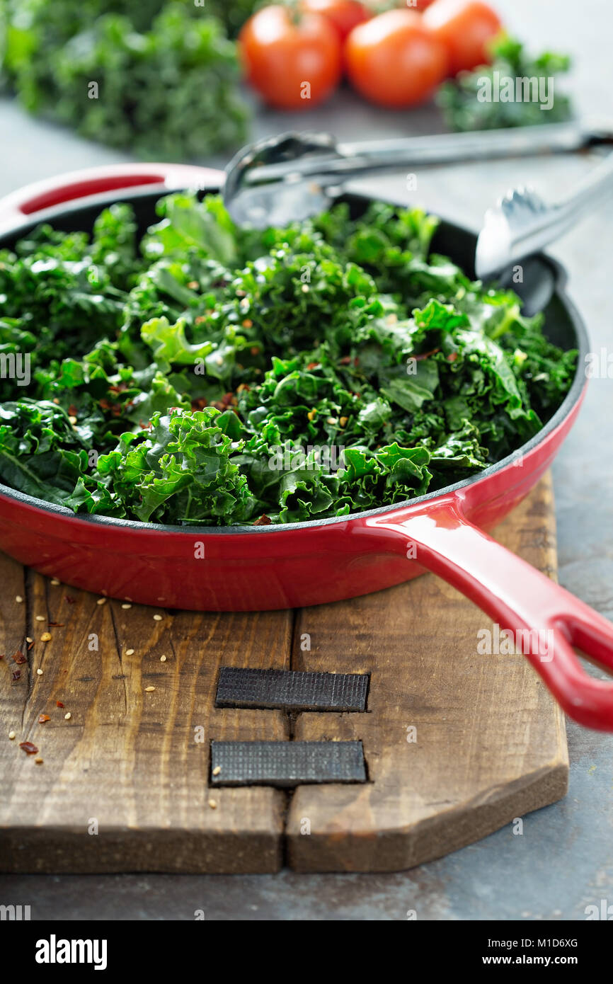 Sauteed kale with chili flakes Stock Photo Alamy