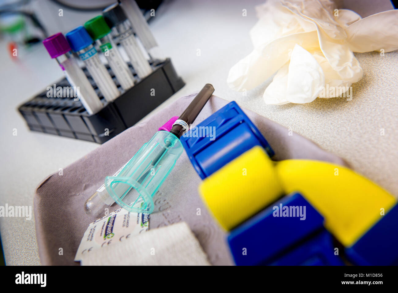 Tourniquet test hires stock photography and images Alamy