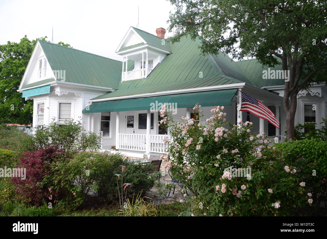 'The Chainsaw House' The Victorian House at The Antlers Hotel kingsland texas USA Stock Photo