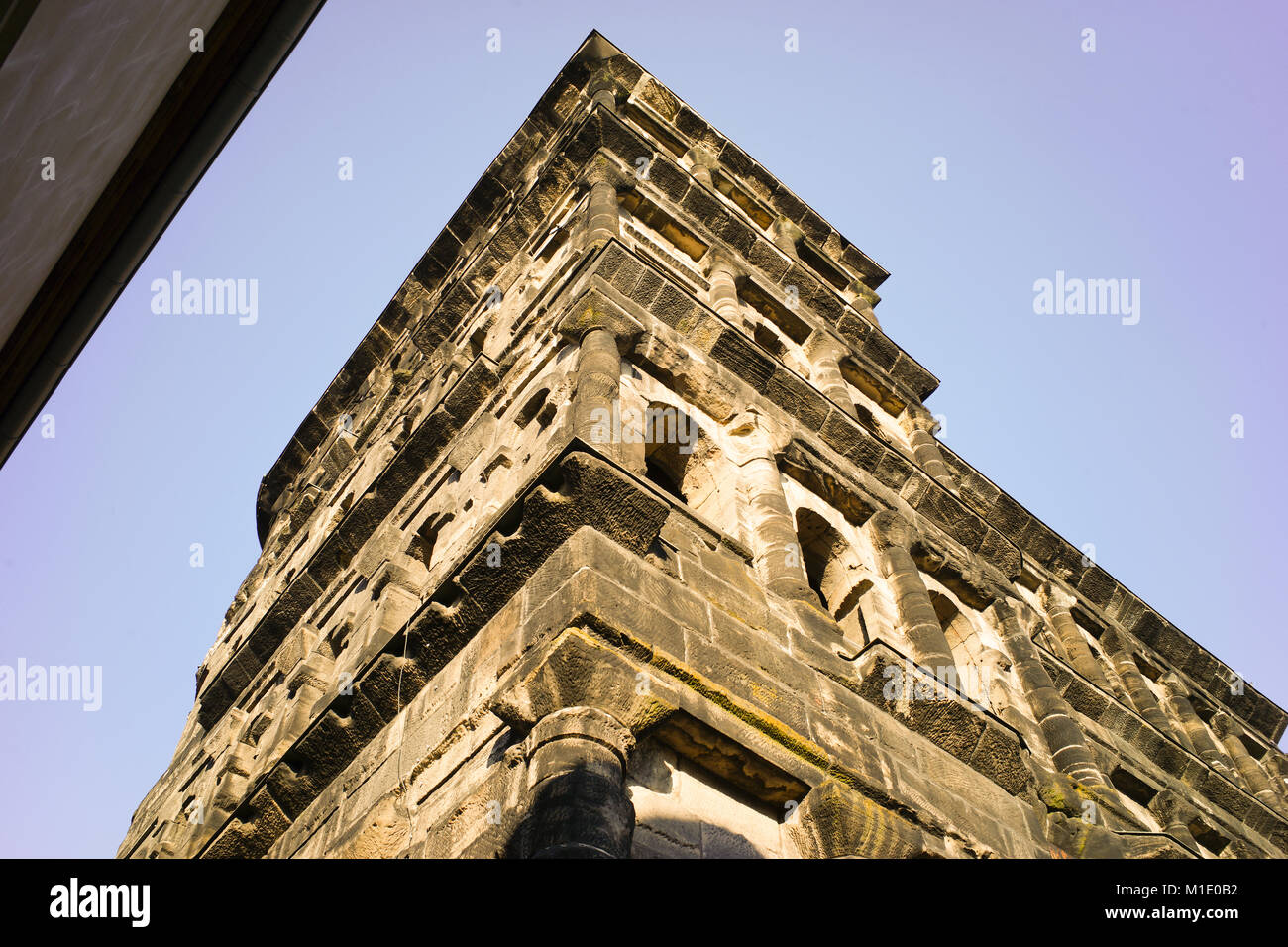 The Roman Gate 