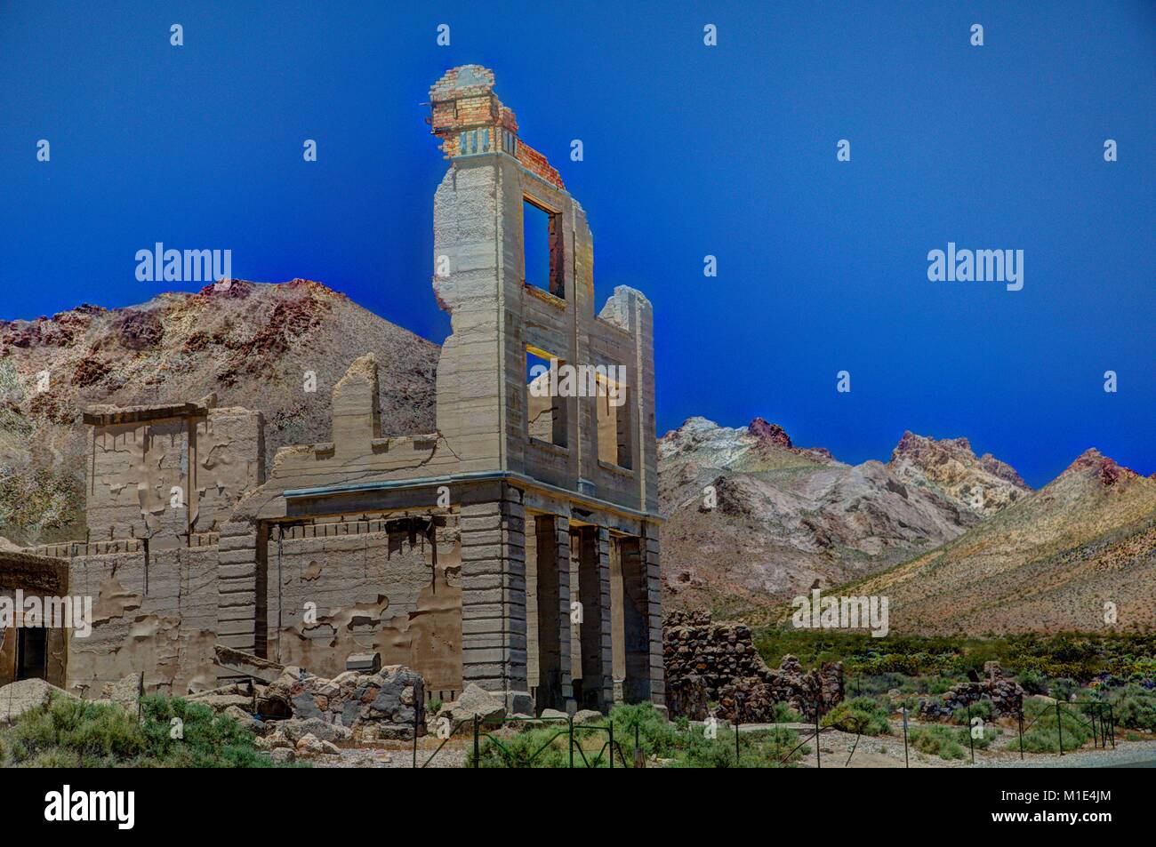 Olf ghost town at Rhyolite ,Beatty ,Nevada Stock Photo Alamy