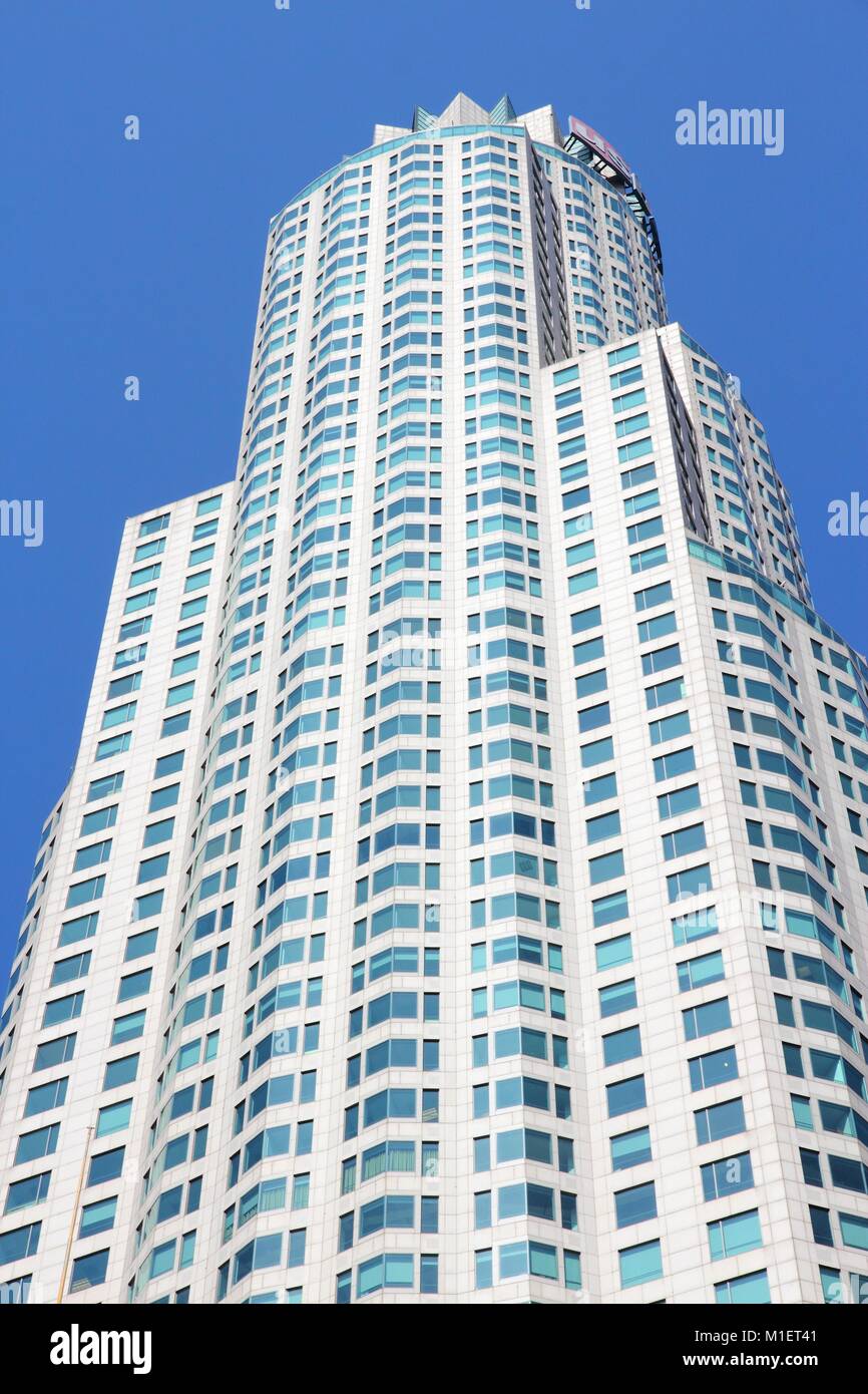 Us bank tower los angeles hires stock photography and images Alamy