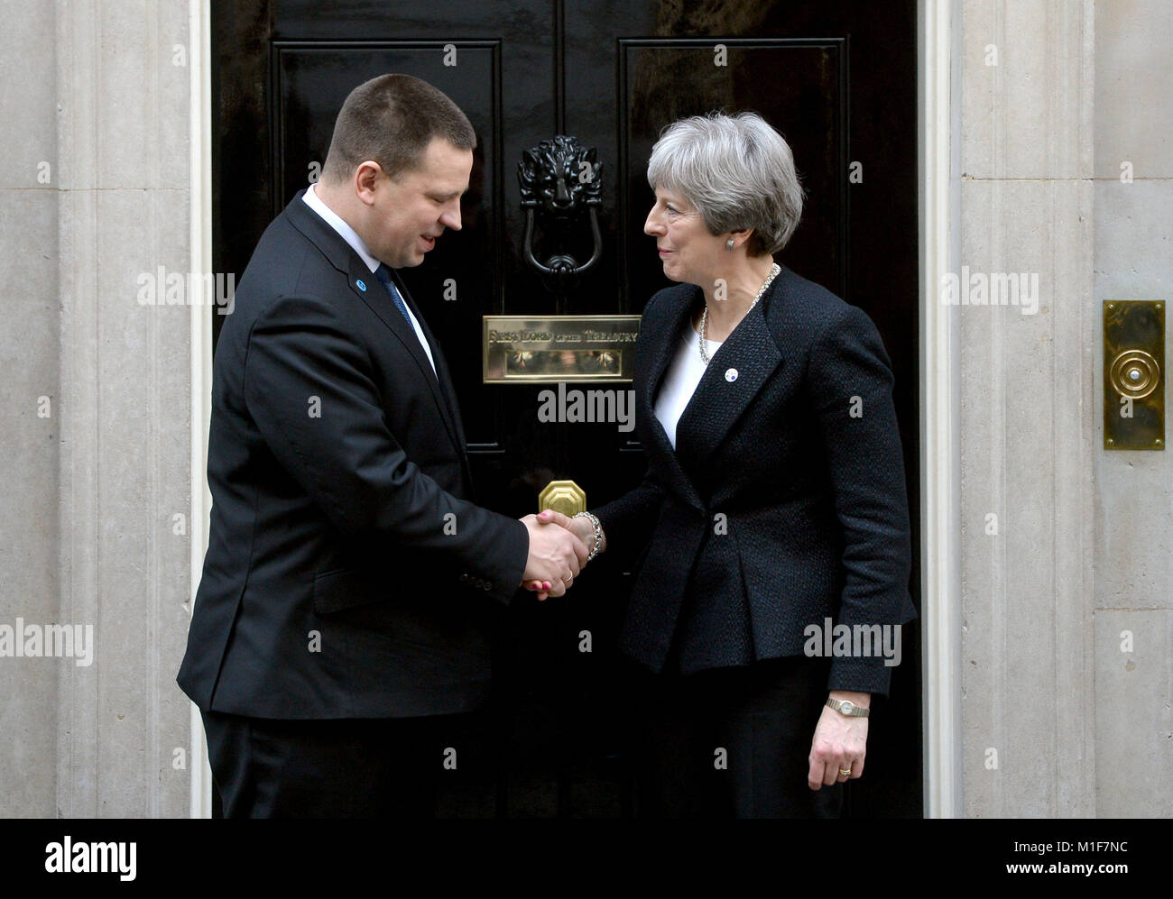 prime-minister-theresa-may-and-estonian-prime-minister-juri-ratas-shake