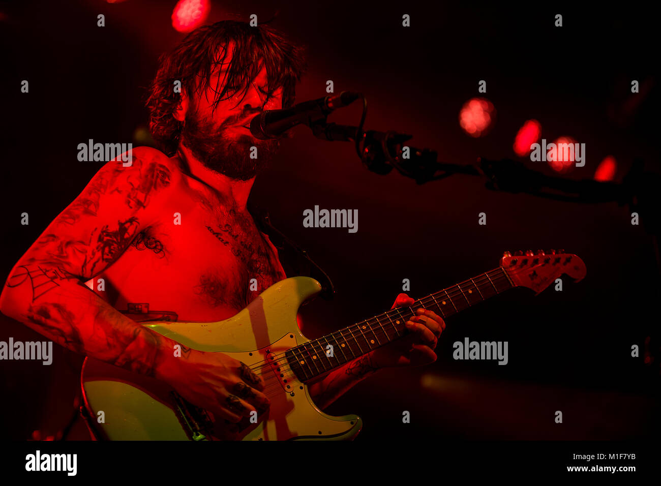 Biffy clyro lead singer simon neil performs hi-res stock photography ...