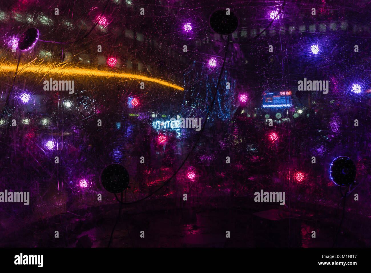 Winter Lights: SONIC LIGHT BUBBLE Stock Photo