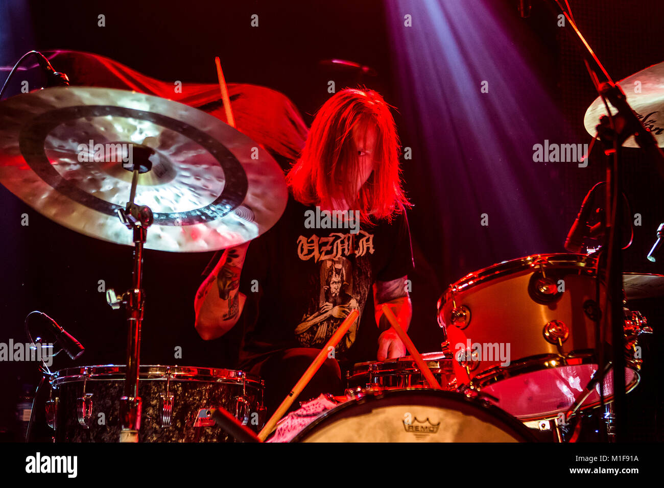 Dark noise rock barloki