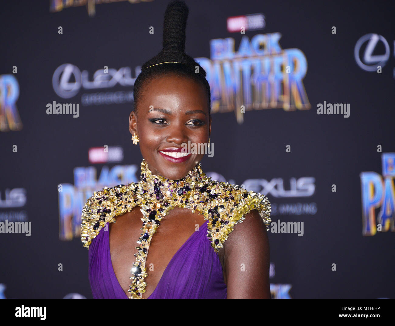 Purple dress with gold necklace hi-res stock photography and images - Alamy Purple dress with gold necklace hi-res stock photography and images - Alamy