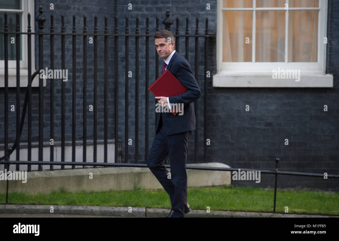 Downing Street, London, UK. 30th Jan 2018. Gavin Williamson, Secretary of State for Defence, arrives for early Downing Street cabinet meeting. Credit: Malcolm Park/Alamy Live News. Stock Photo