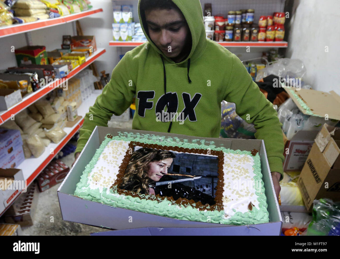 Hebron, West Bank, Palestinian Territory. 30th Jan, 2018. A Palestinian