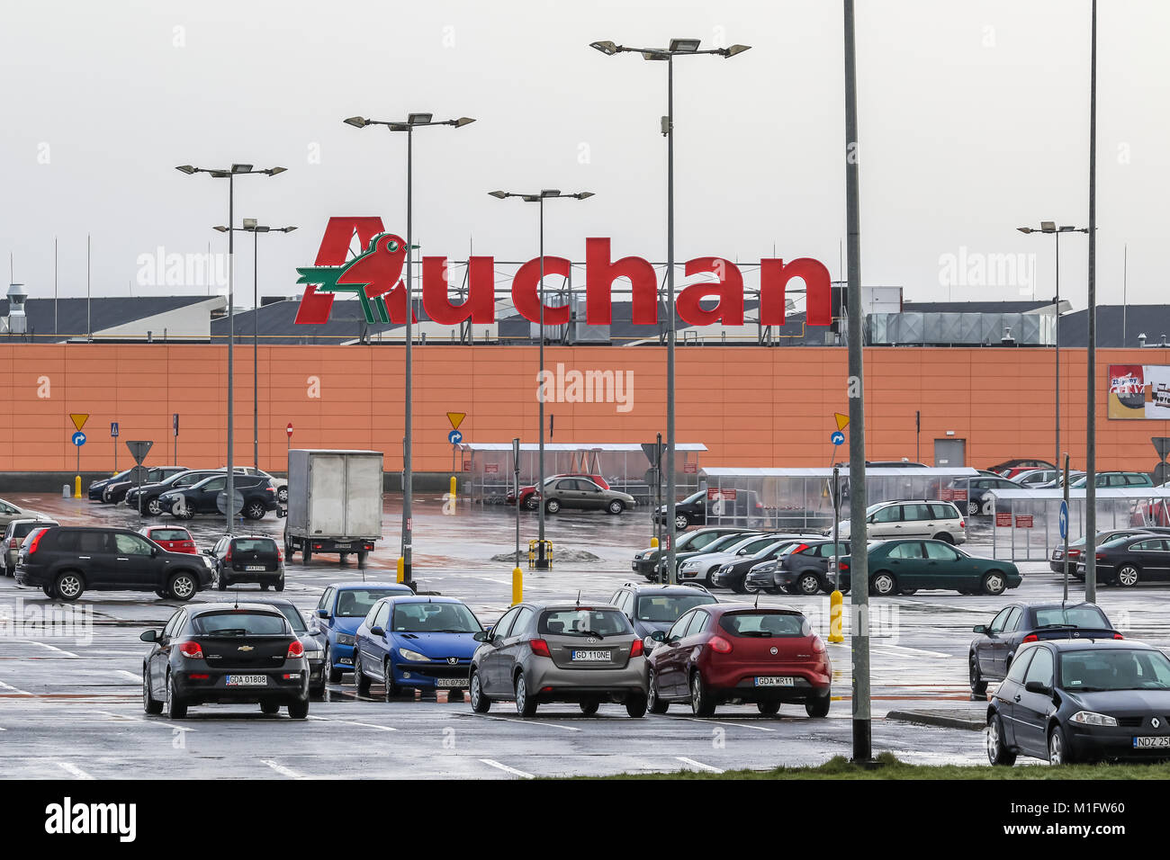 Gdansk, Poland 30th. Jan. 2018 President Andrzej Duda signed into law the shopping ban in Poland on Sundays. New law backed by labor unions and the Catholic church, force retail businesses to close for two Sundays a month, from March 2018 and for all Sundays but a few exceptions in 2020. Auchan shopping centre is seen in Gdansk, Poland. Credit: Vadim Pacajev / Alamy Live News Stock Photo