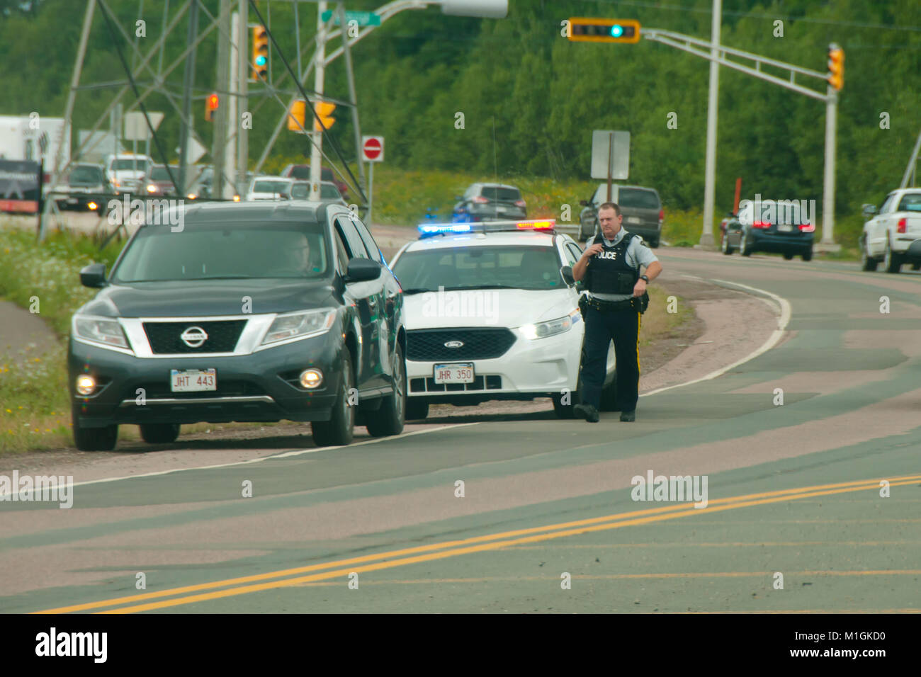 Canada Police Car Chase Hi res Stock Photography And Images Alamy canada-police-car-chase-hi-res-stock-photography-and-images-alamy